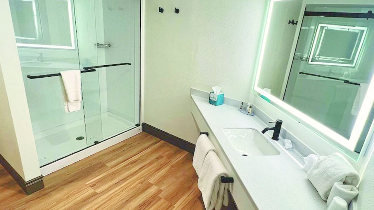 Photo of Bathroom in Cresco