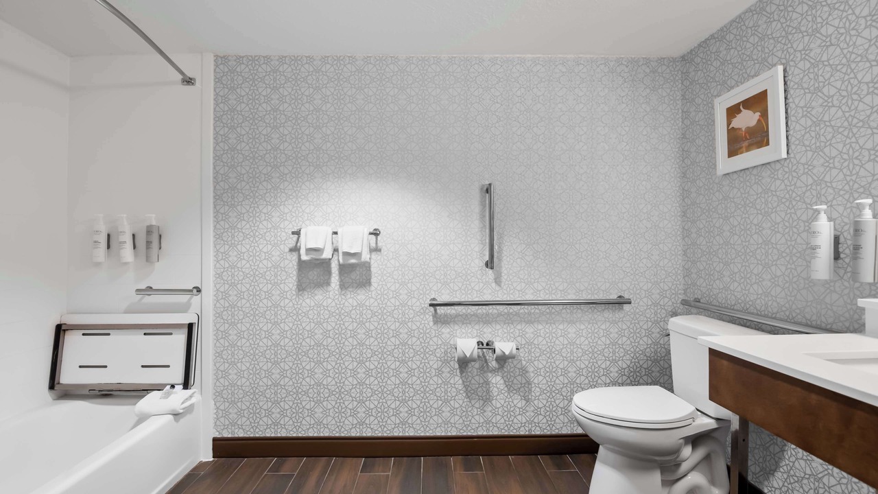 Photo of Bathroom in Plantation Estates