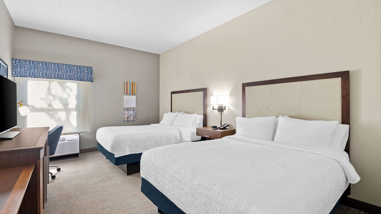 Photo of Bedroom in Plantation Estates
