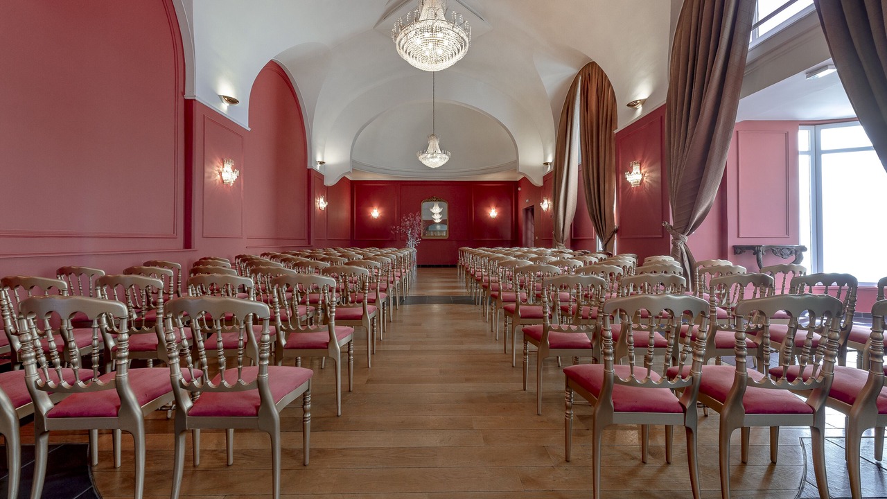 Photo of Others in Arras