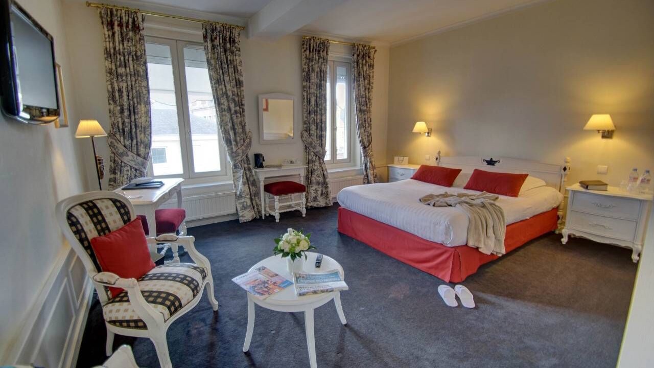 Photo of Others in Arras