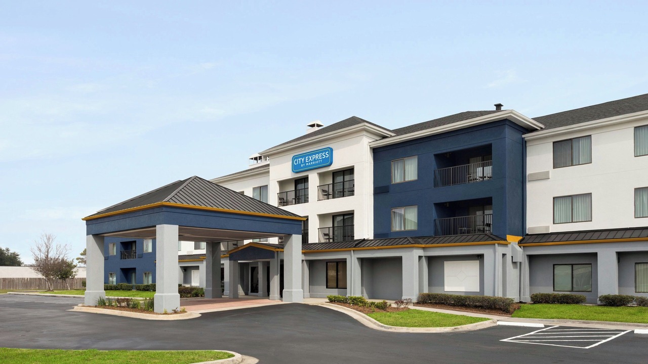 Photo of Outdoor in Greater Greenspoint