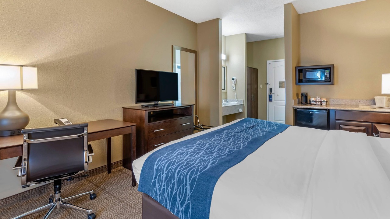 Photo of Others in Bryant