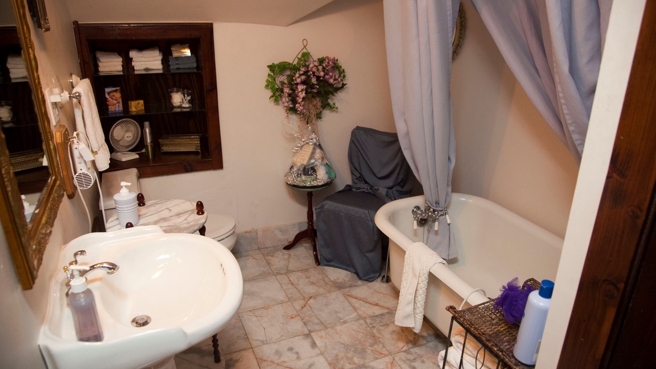 Photo of Bathroom in Alton