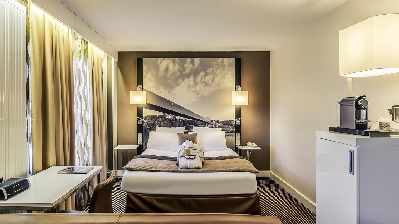 Photo of Bedroom in Cergy