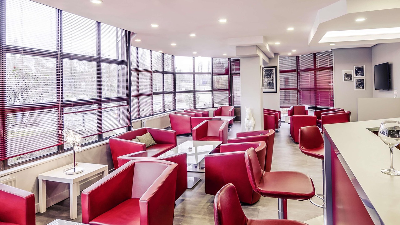 Photo of Others in Cergy