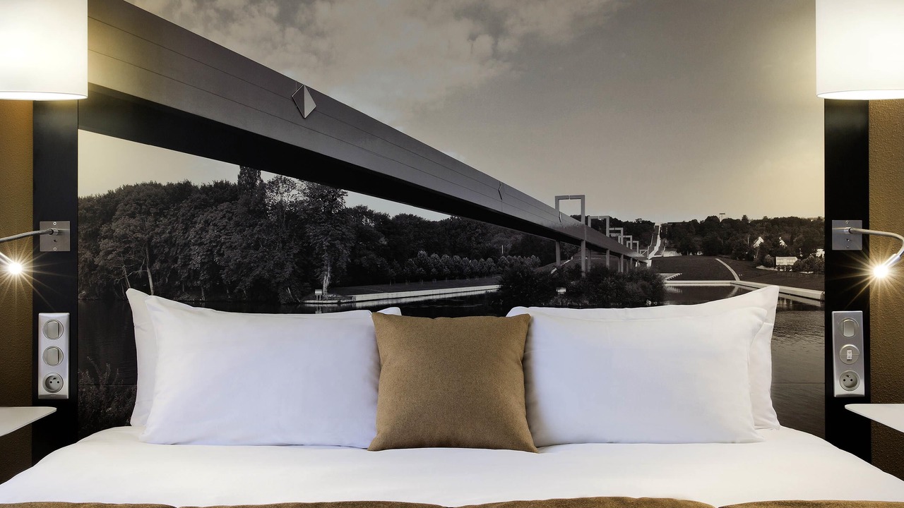 Photo of Bedroom in Cergy