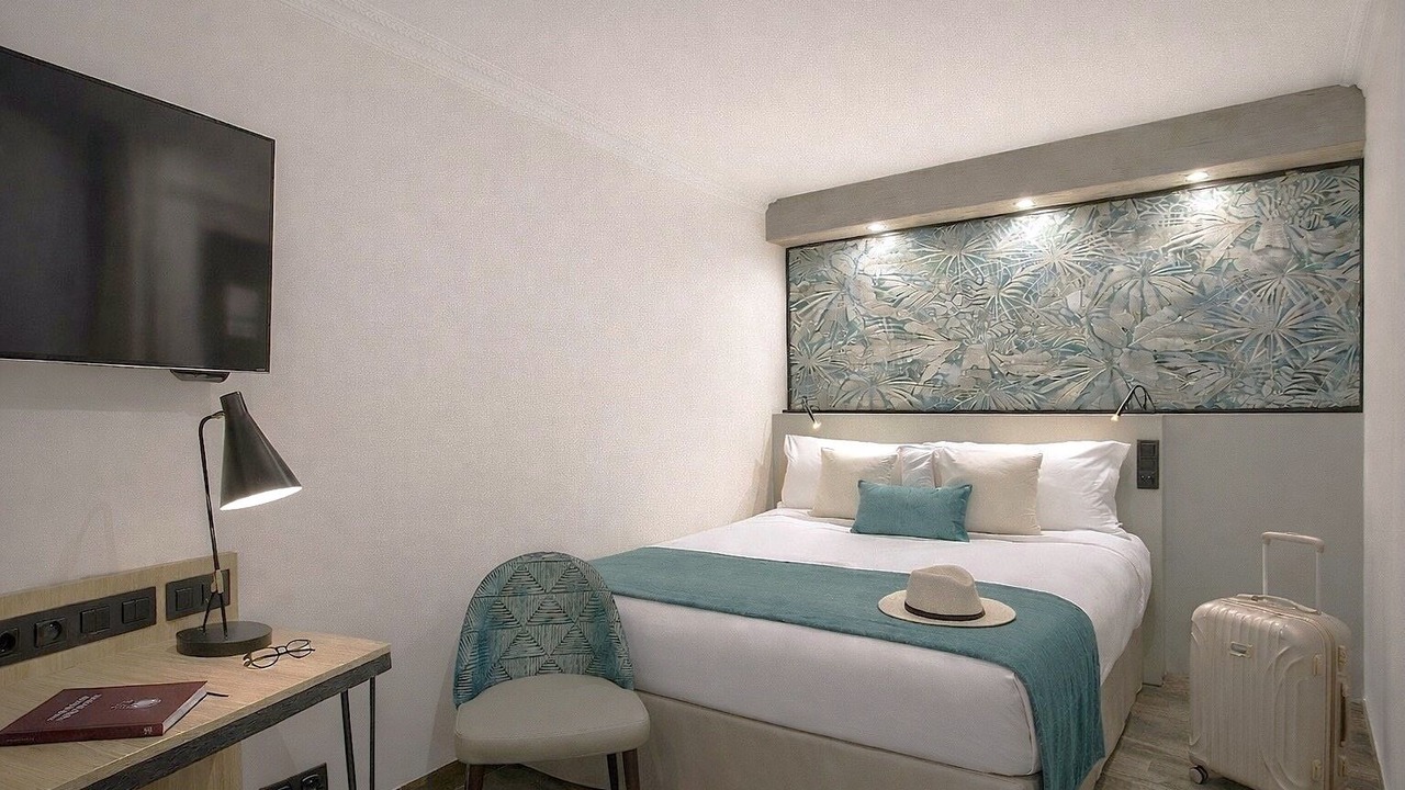 Photo of Bedroom in Batignolles