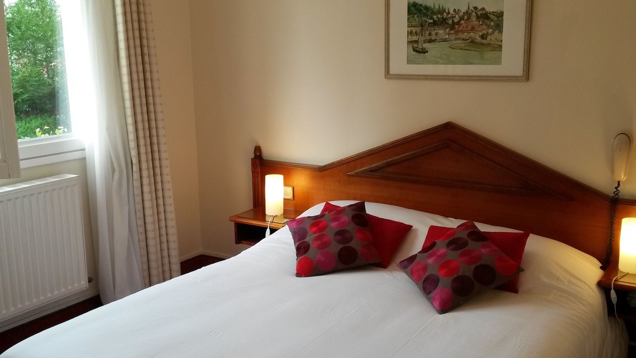 Photo of Bedroom in Deauville City Centre