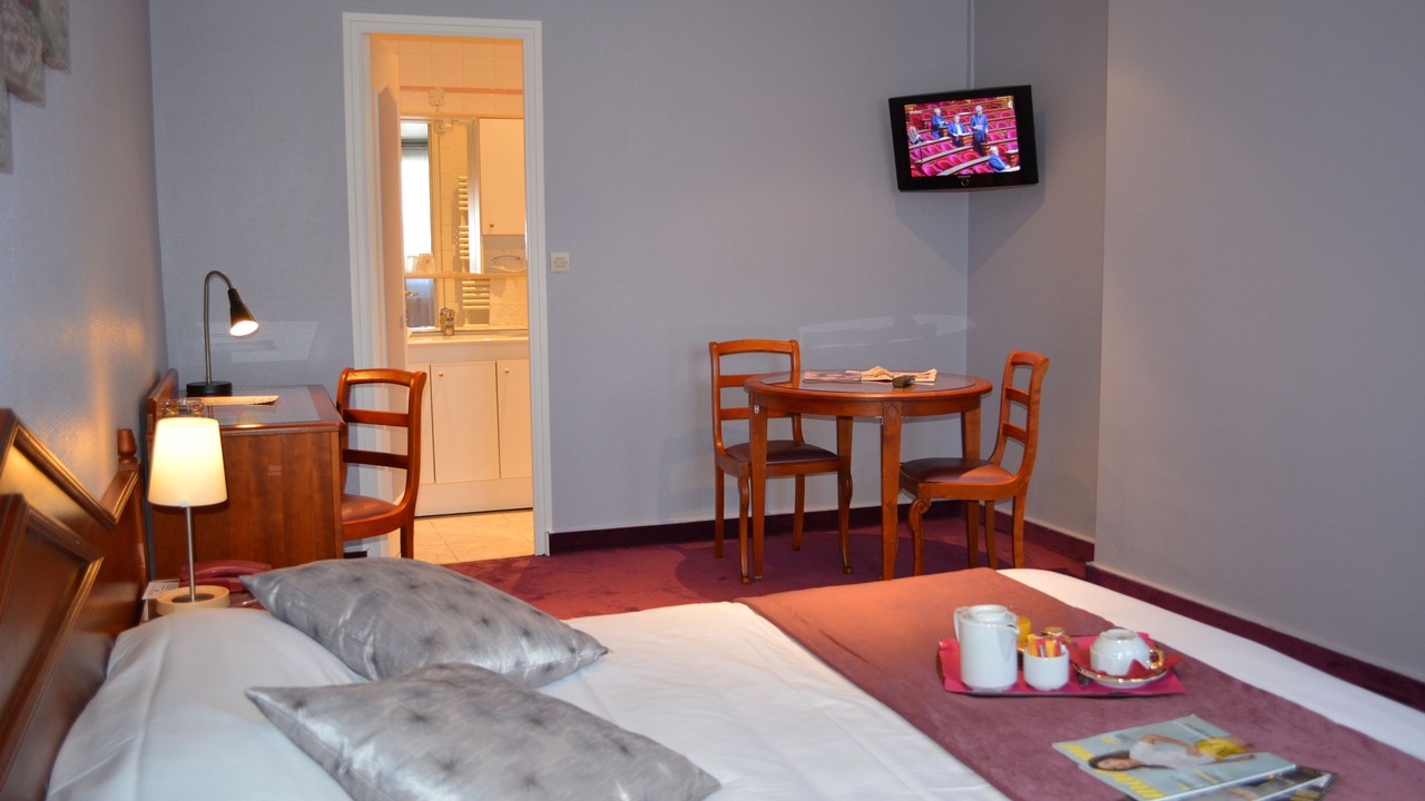 Photo of Bedroom in Deauville City Centre