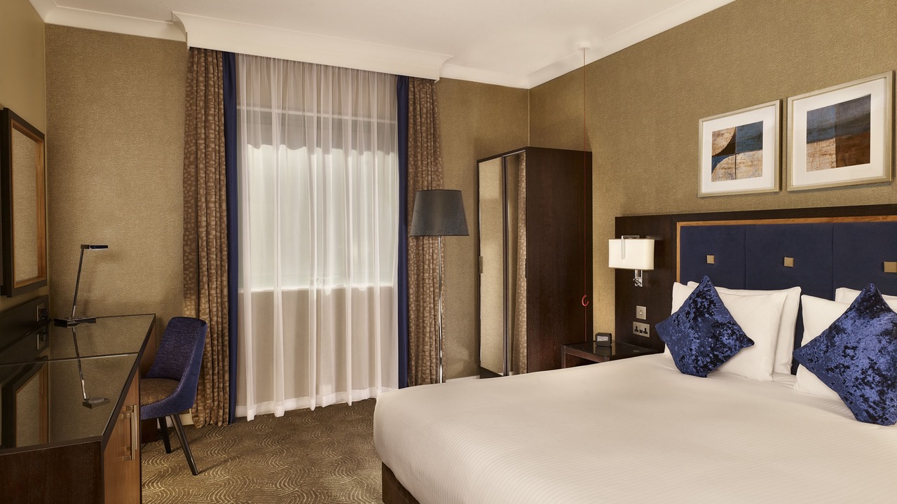 Photo of Bedroom in Woking