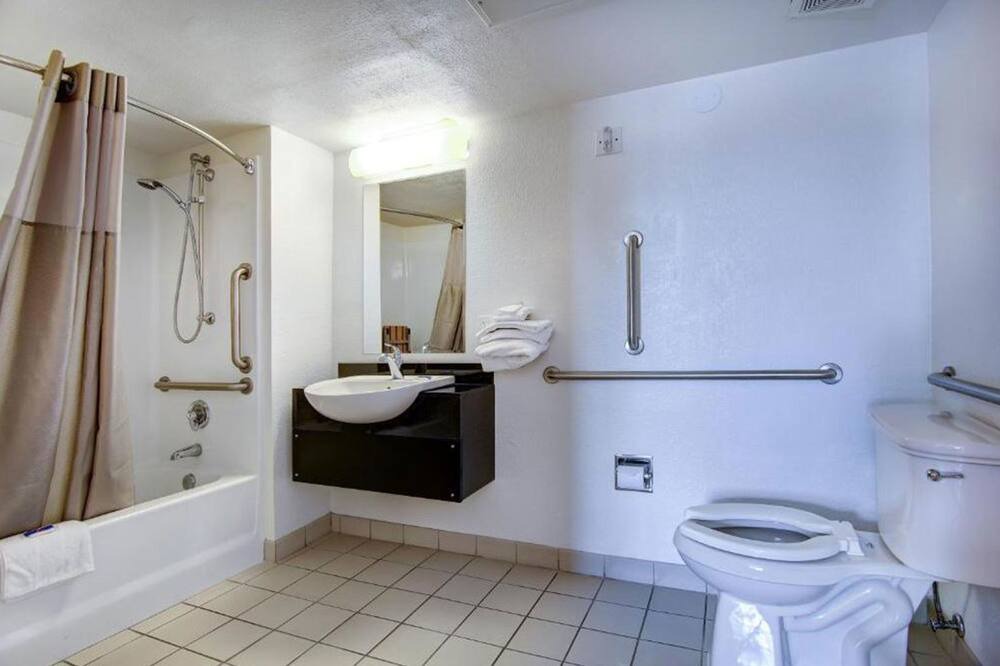 Photo of Bathroom in Southside