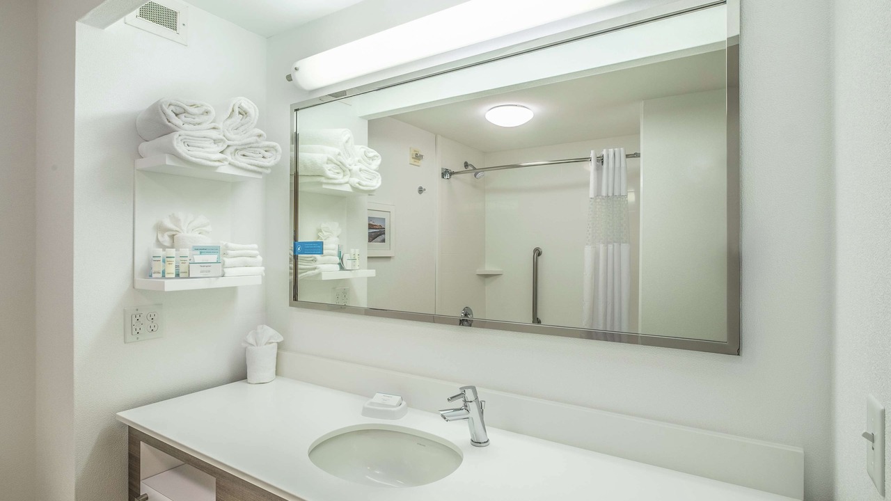 Photo of Bathroom in Waterville