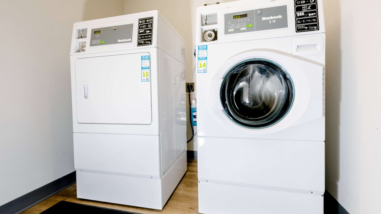 Photo of Bedroom in Springville