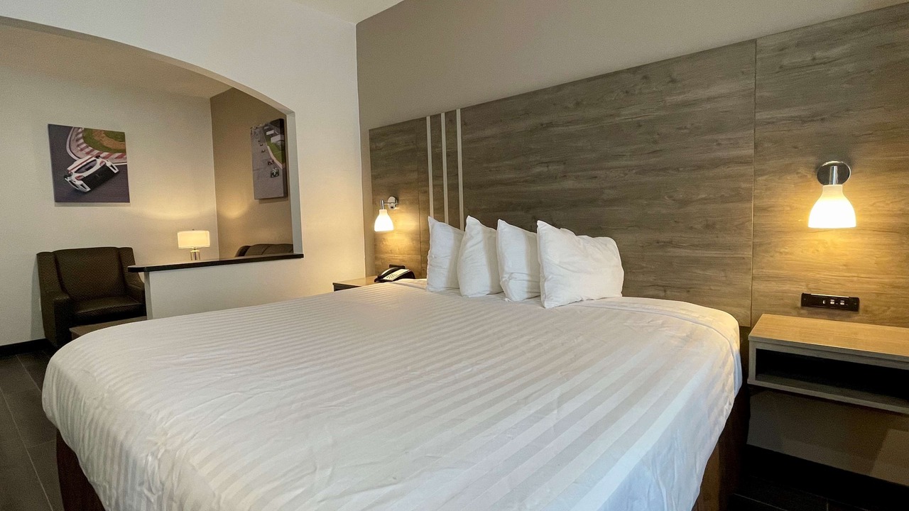 Photo of Bedroom in Roanoke
