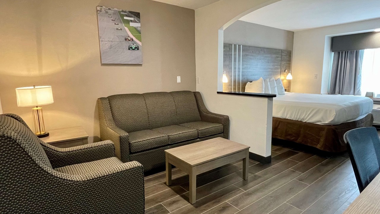 Photo of Bedroom in Roanoke