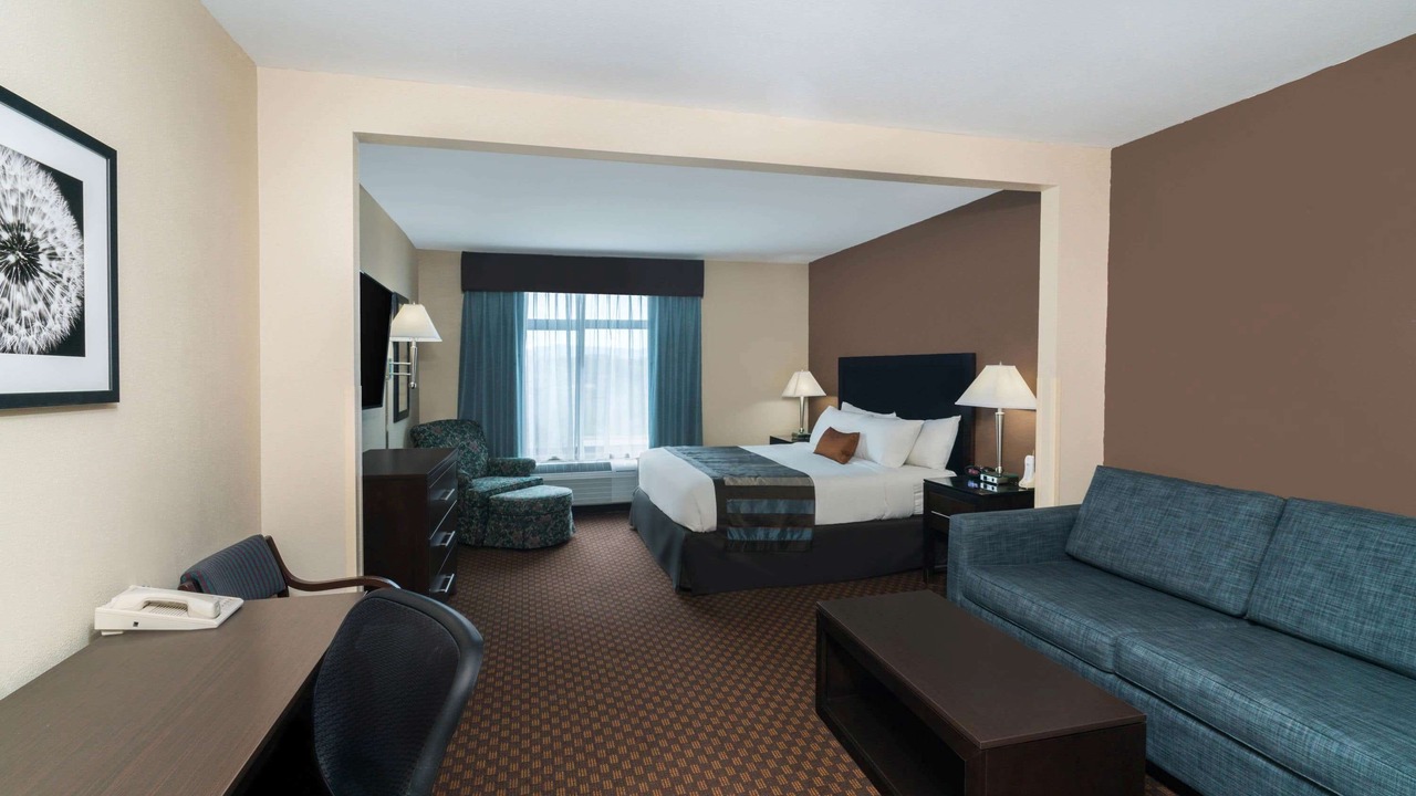 Photo of Livingroom in Lexington