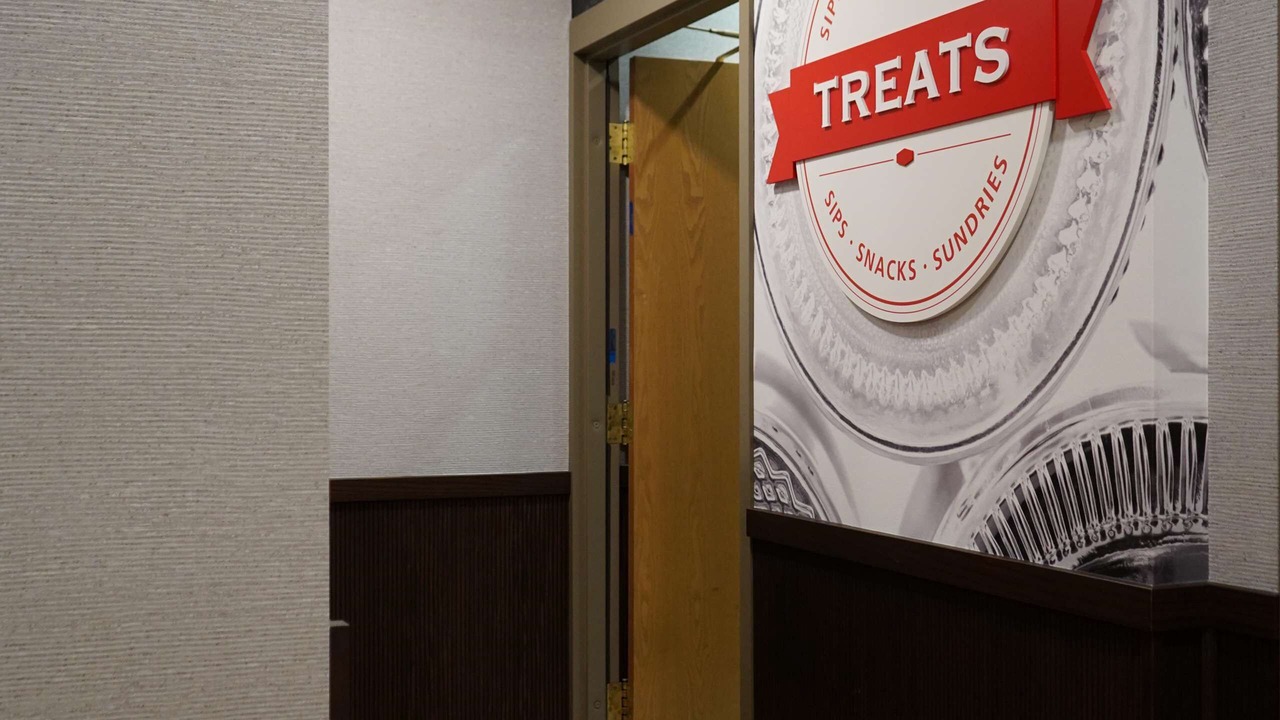 Photo of Others in Aurora