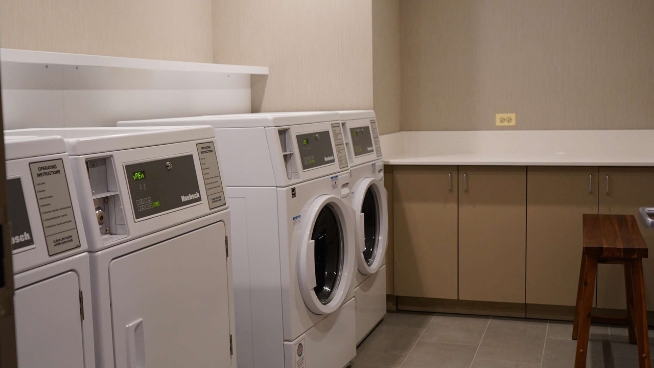 Photo of Others in Aurora