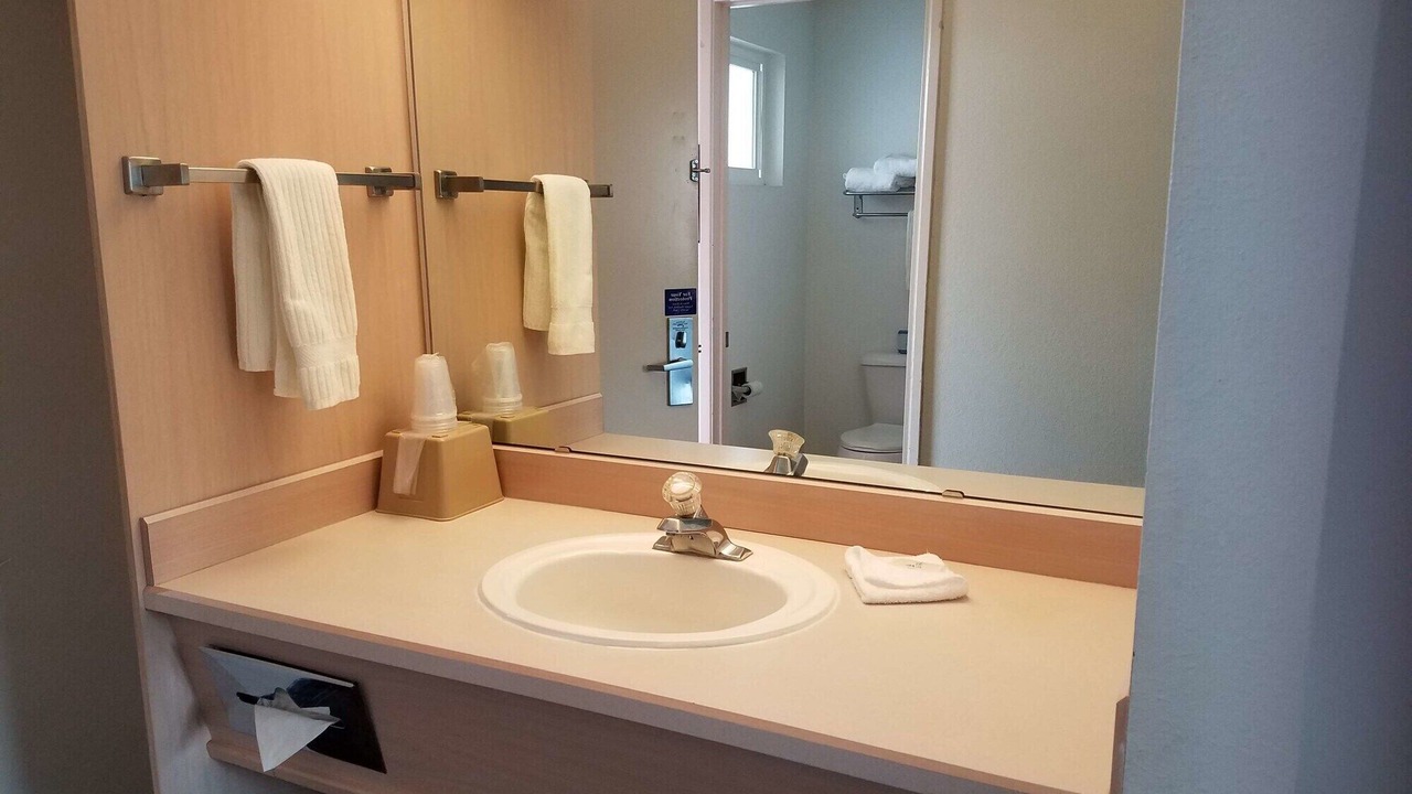 Photo of Bathroom in Pendleton