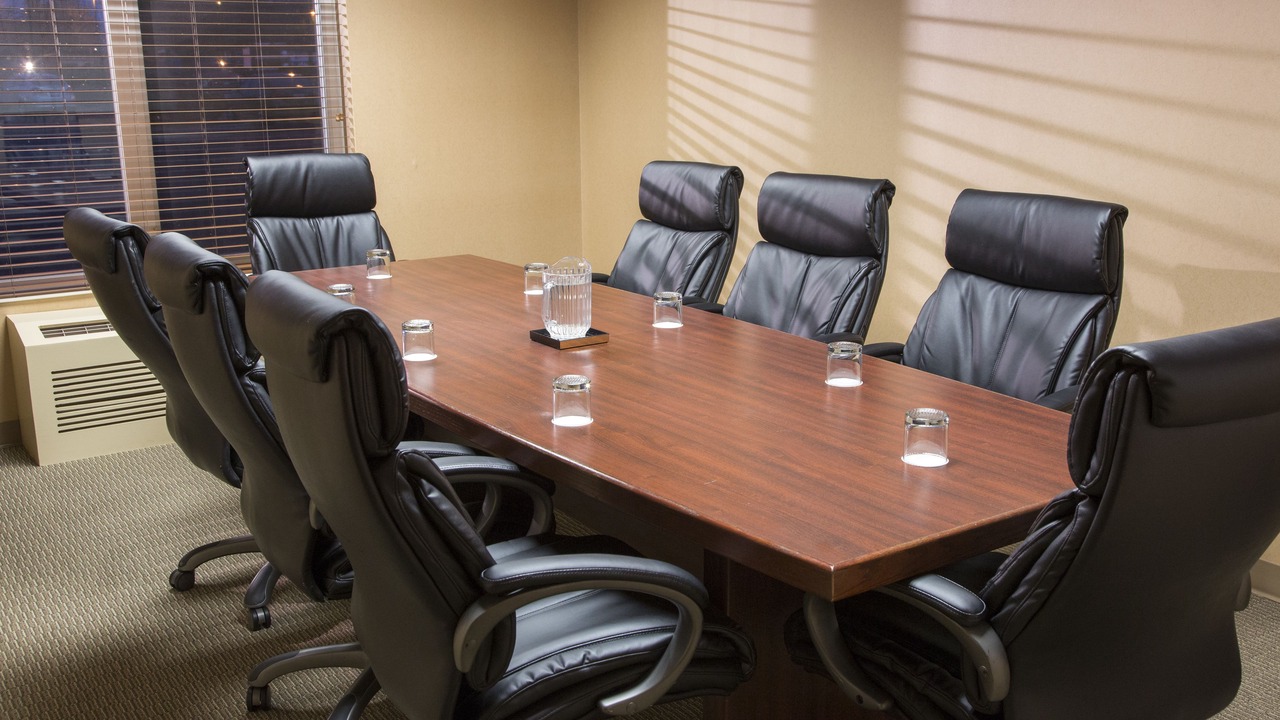 Photo of Others in Albany