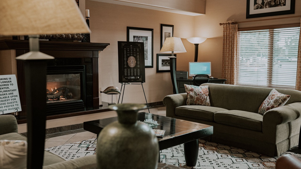 Photo of Others in Albany