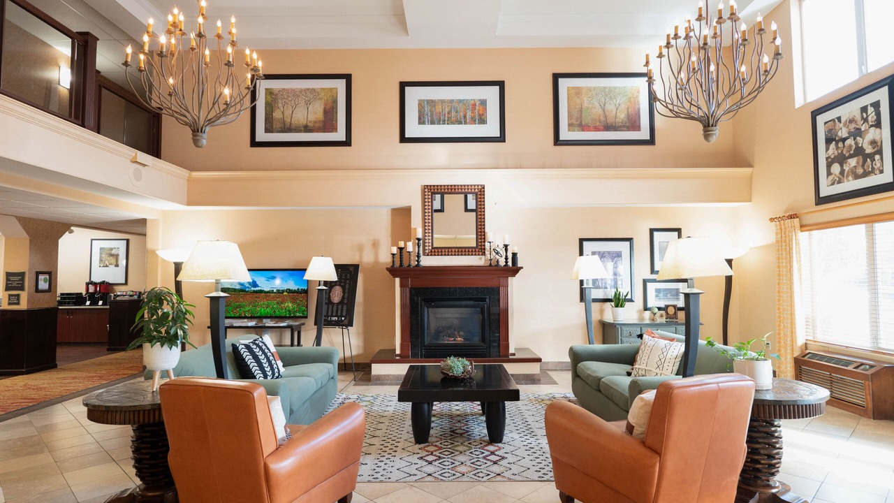 Photo of Others in Albany