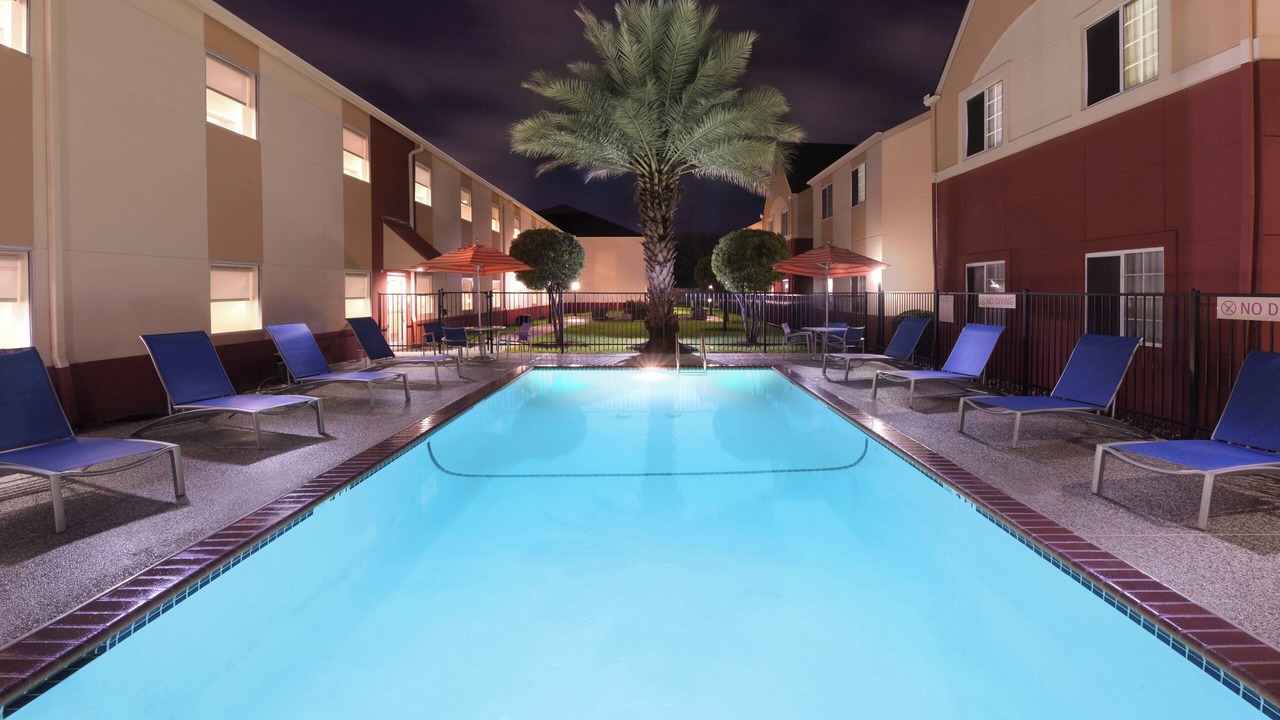 Photo of Outdoor in Clute