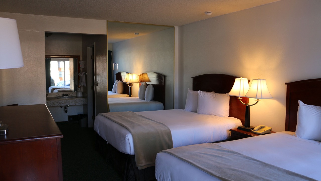 Photo of Bedroom in Lakeside Park