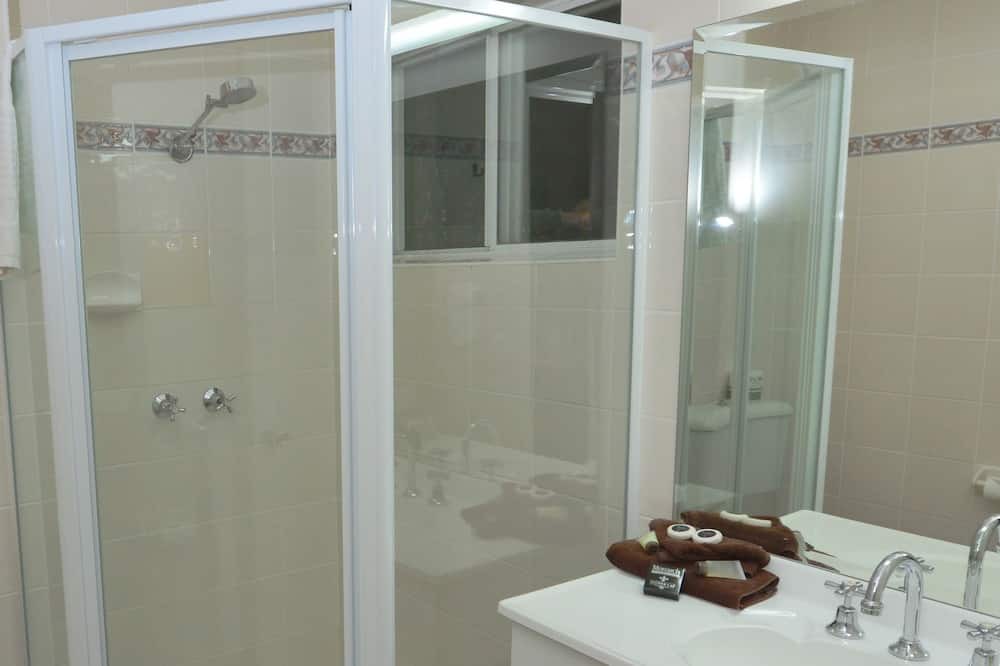 Photo of Bathroom in Central Mudgee
