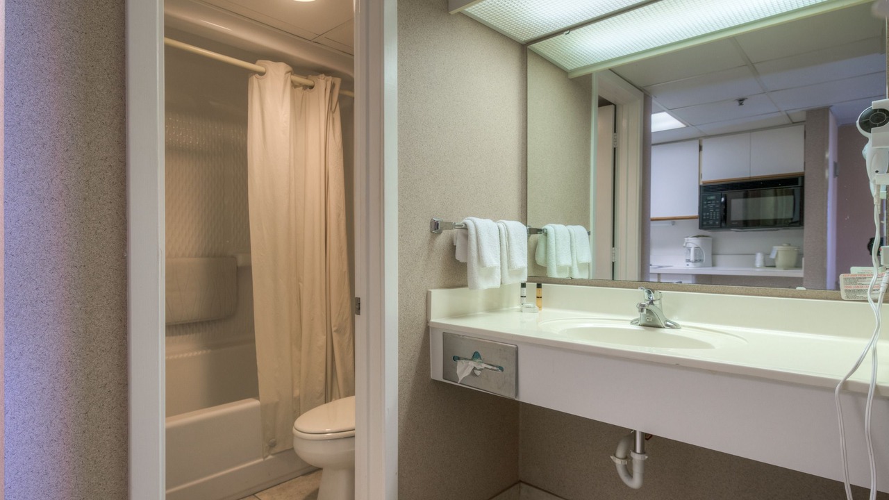 Photo of Bathroom in Ocean Drive