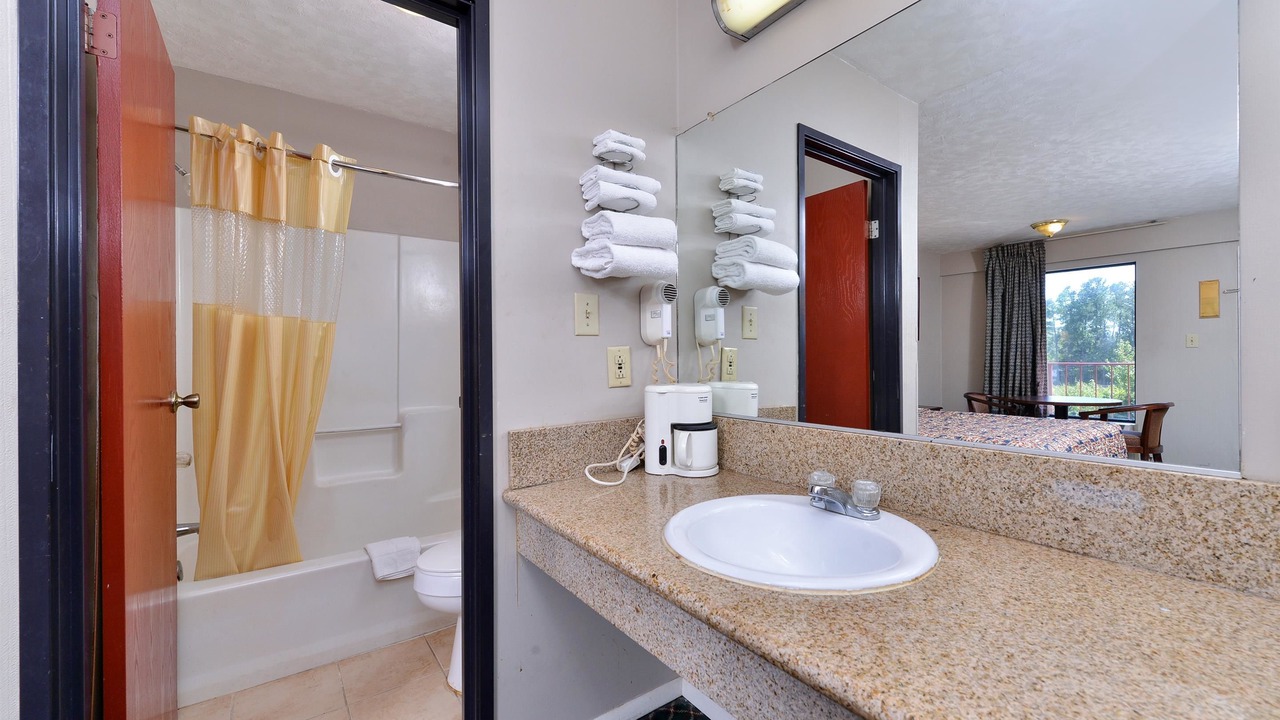 Photo of Bathroom in Gracewood