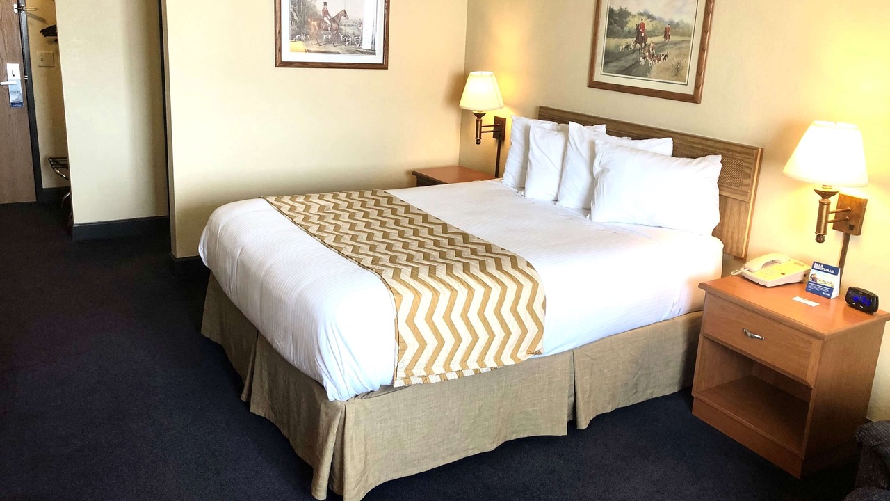 Photo of Bedroom in Grand Island