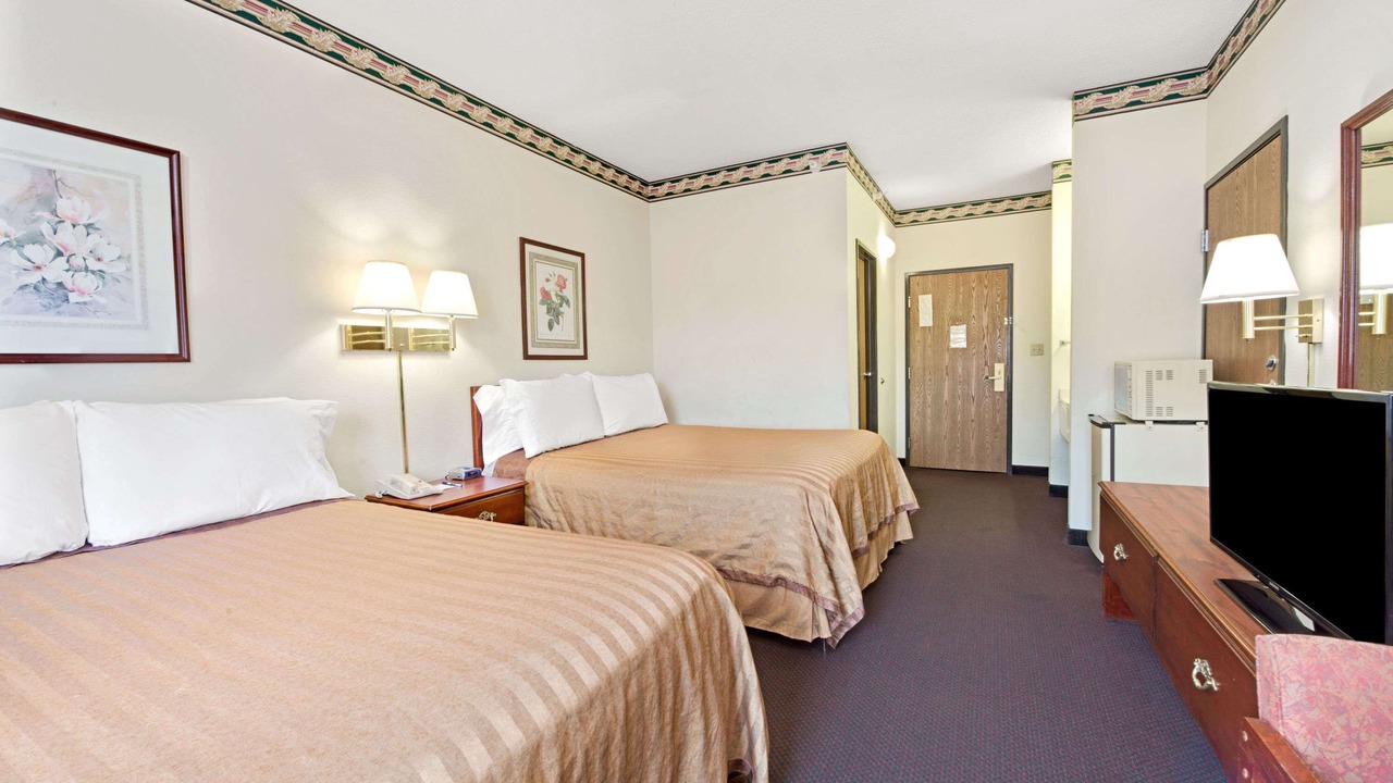 Photo of Bedroom in Airport Township