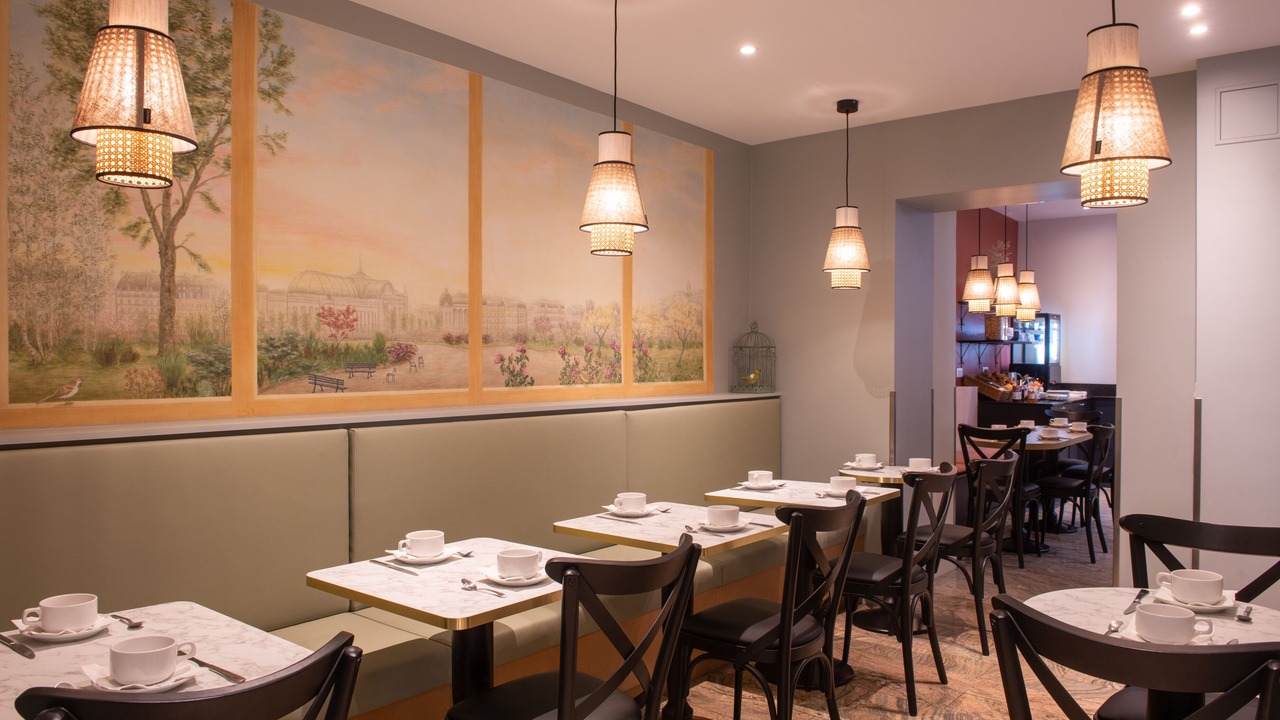 Photo of Others in Grenelle