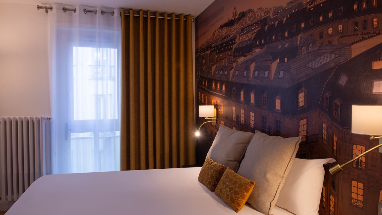 Photo of Bedroom in Grenelle