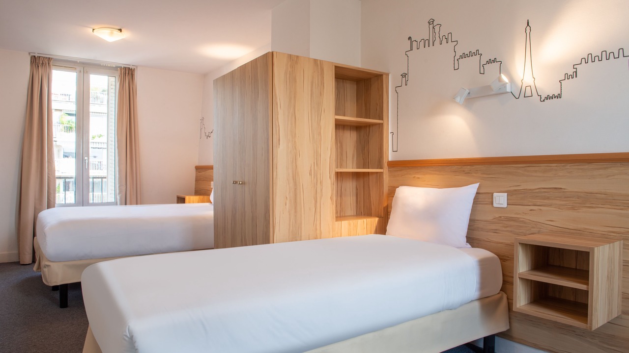 Photo of Others in Grenelle