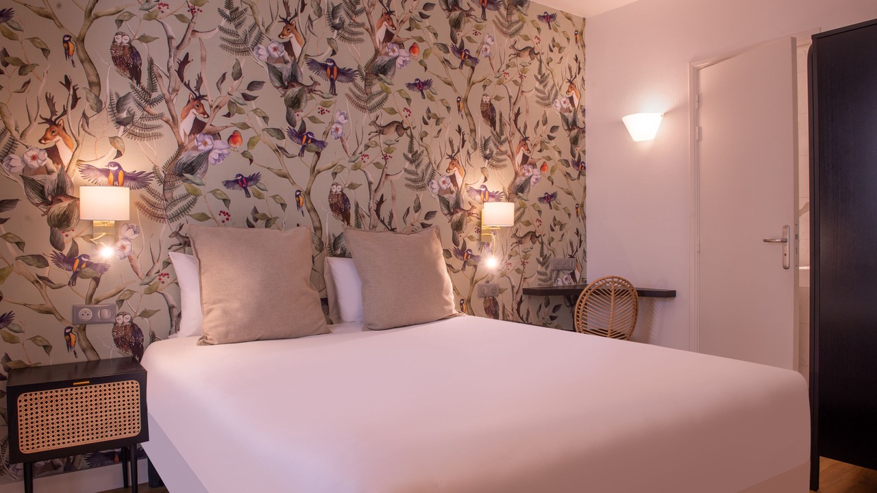 Photo of Others in Grenelle