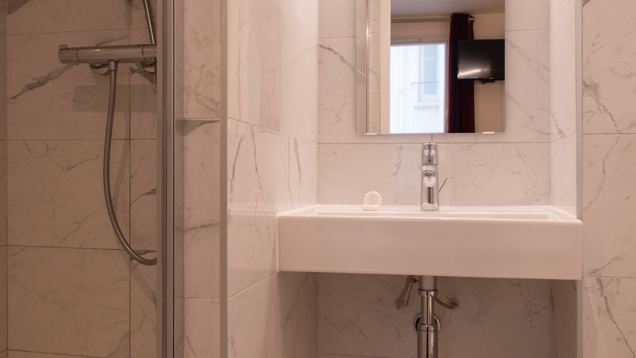 Photo of Others in Grenelle