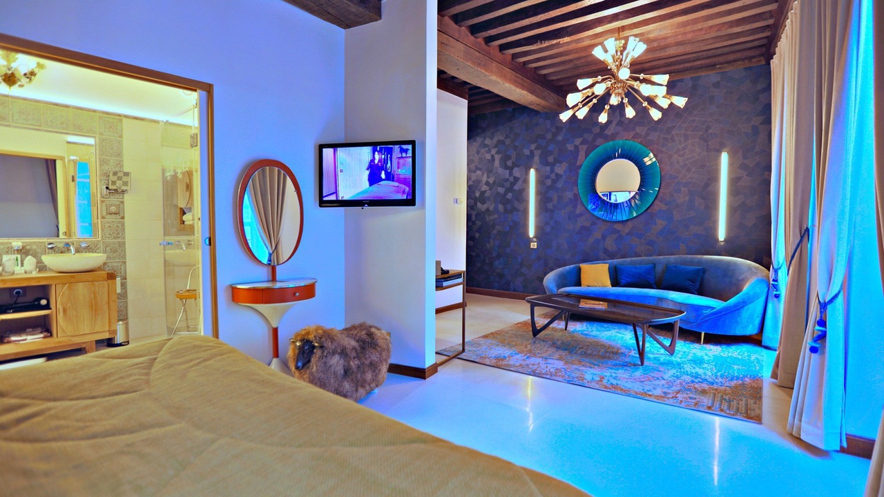 Photo of Bedroom in Beaune City Centre