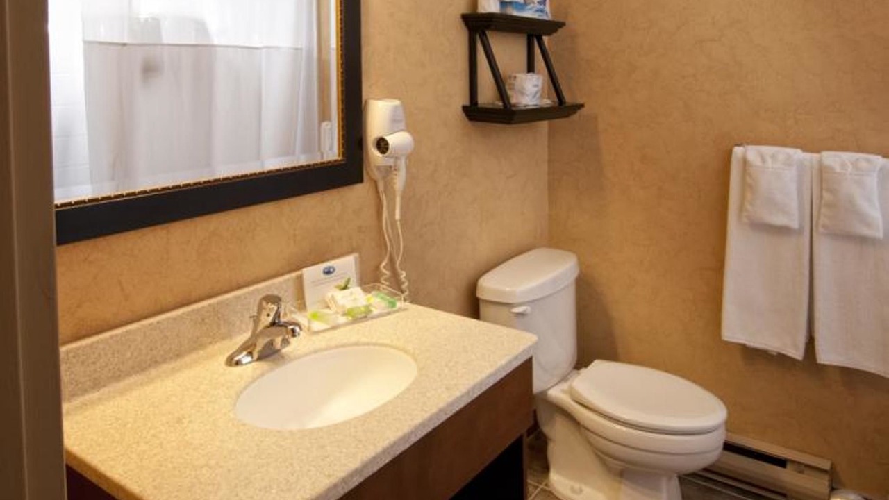 Photo of Bathroom in Port Hawkesbury