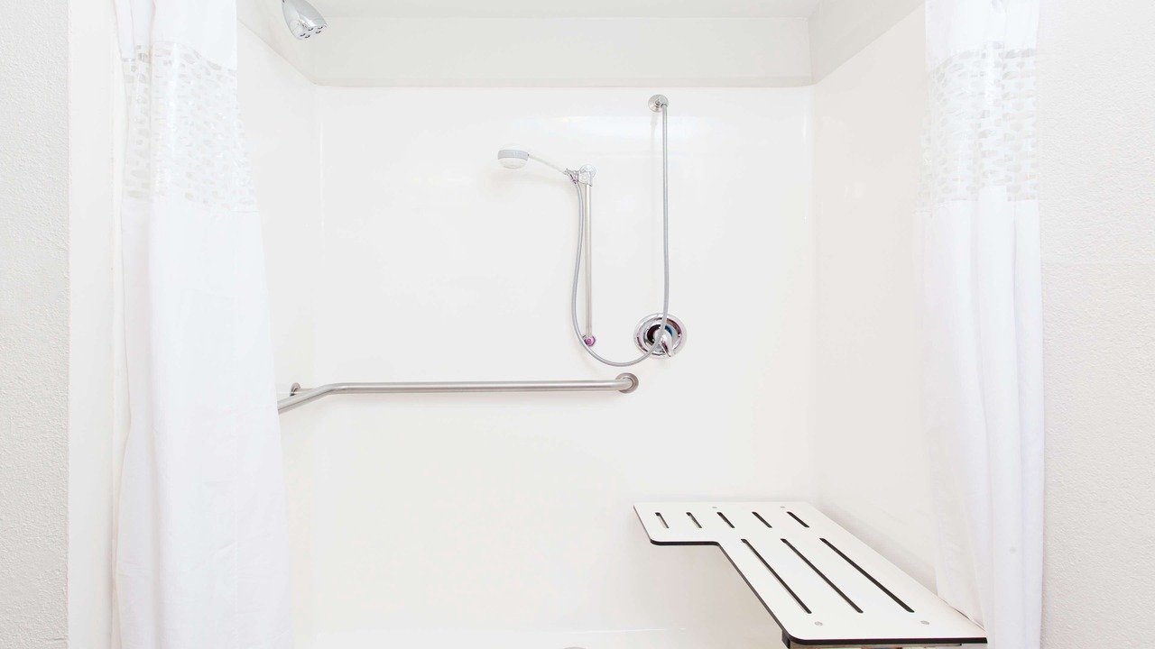 Photo of Bathroom in Bowdon Junction