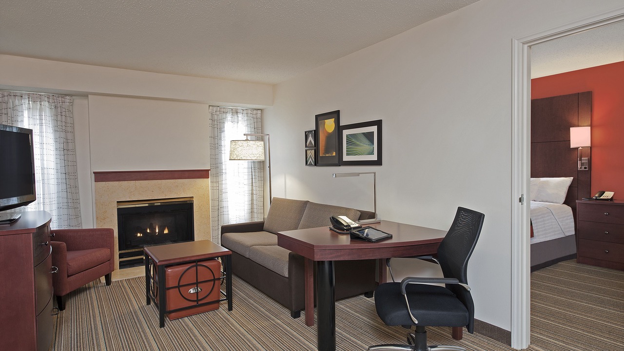 Photo of Livingroom in Lansing