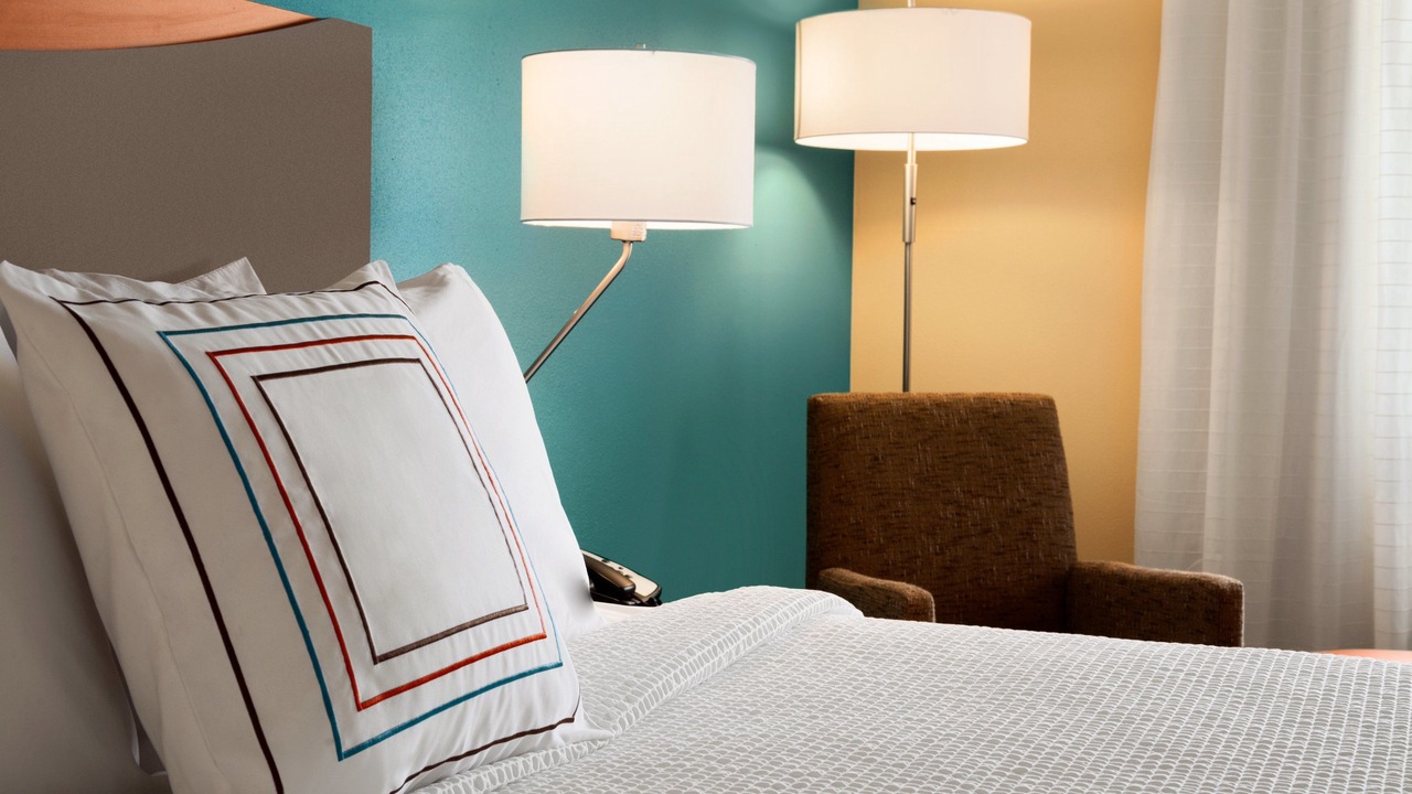 Photo of Bedroom in Lansing