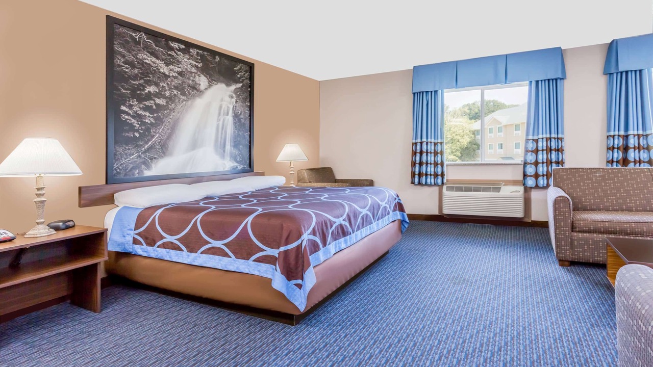 Photo of Bedroom in El Dorado