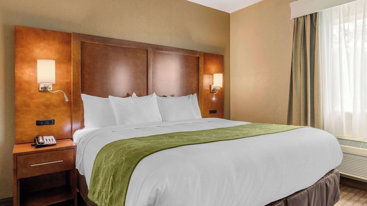 Photo of Bedroom in North San Antonio - SAT