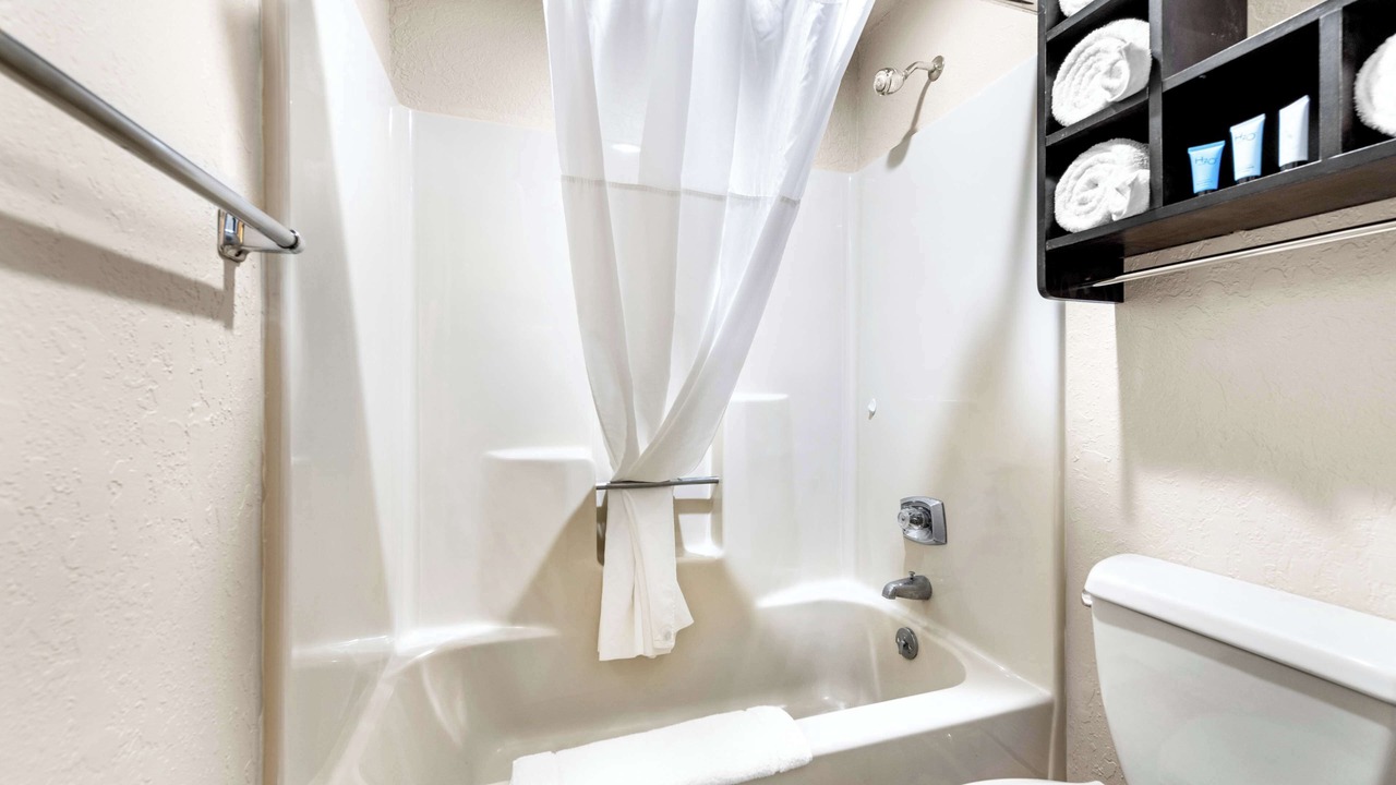 Photo of Bathroom in Harvey