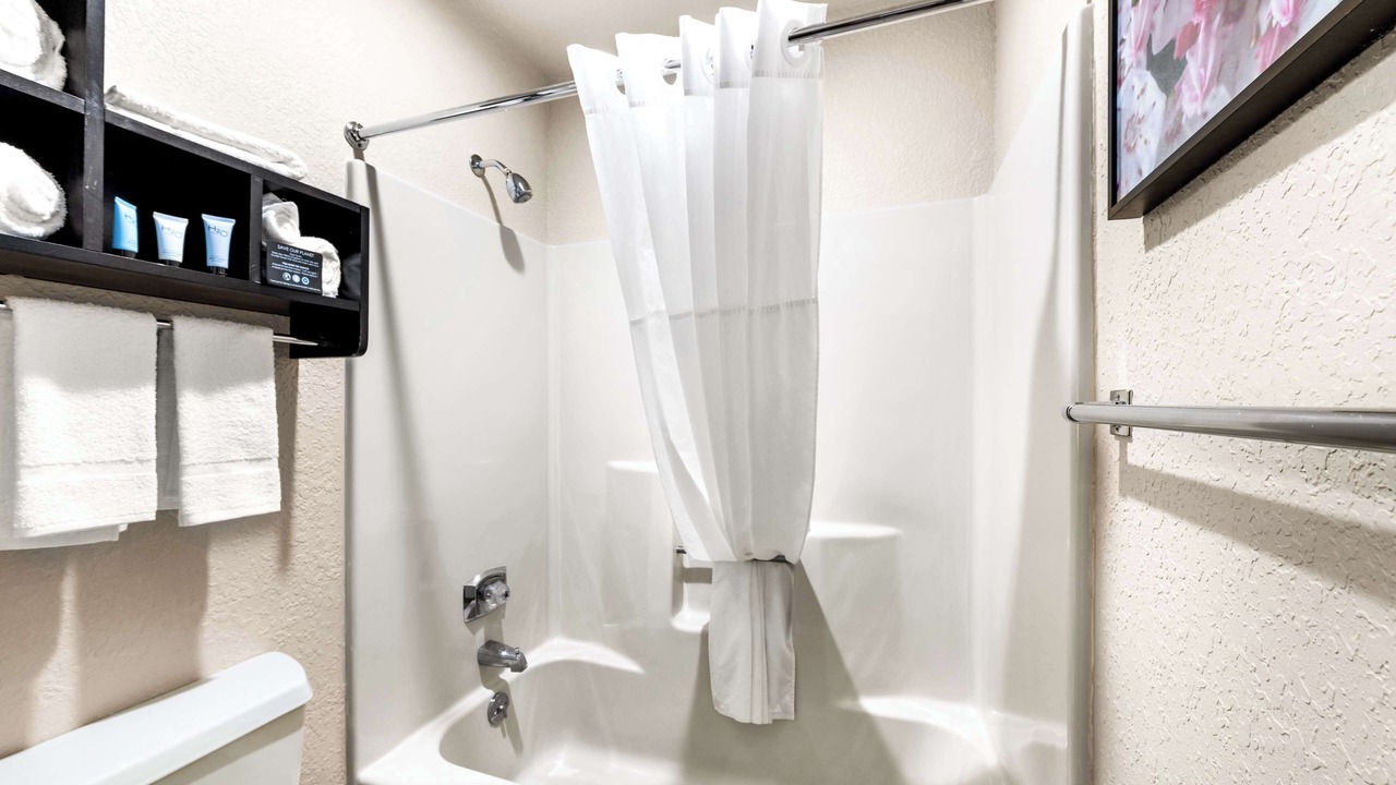 Photo of Bathroom in Harvey