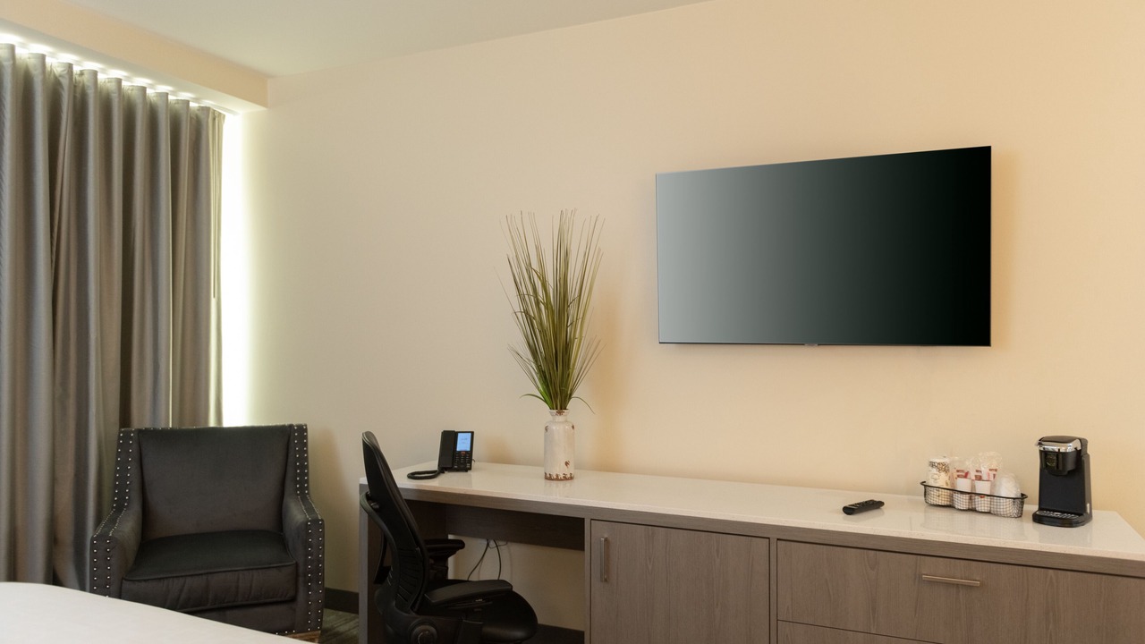 Photo of Bedroom in Globe - Miami