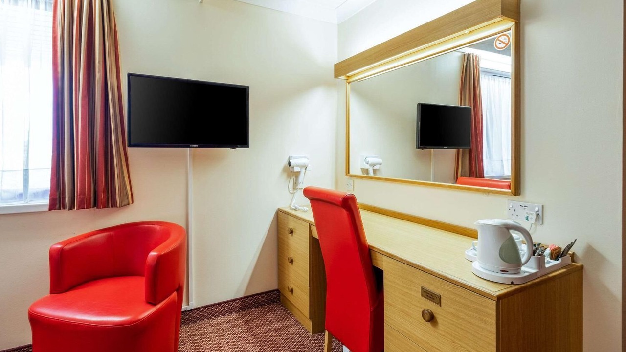 Photo of Others in Ford